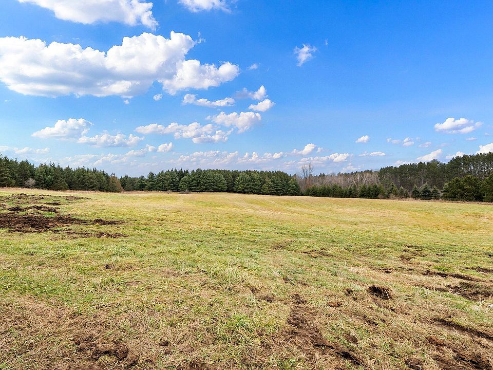 2nd image of 2272 Seventeen Mile Rd