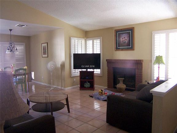 2nd image of 8286 Palmada Dr