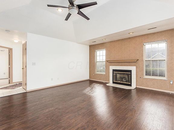 5th image of 3045 Pine Manor Blvd