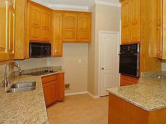 2nd image of 1812 Bachman Ct