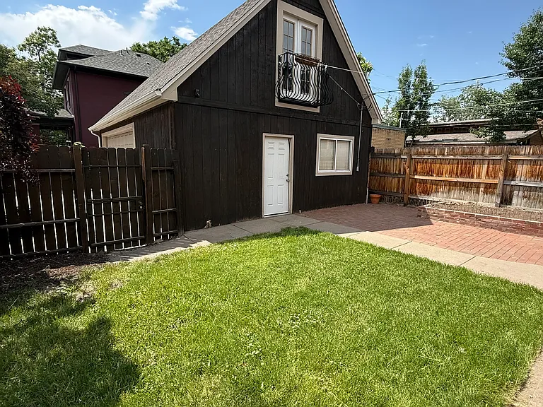 295 S Ogden St — Photo 11
