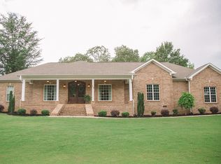 159 Walton Cv, Killen, AL 35645