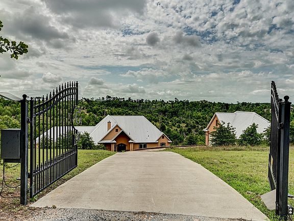 2nd image of 151 River Forest Dr