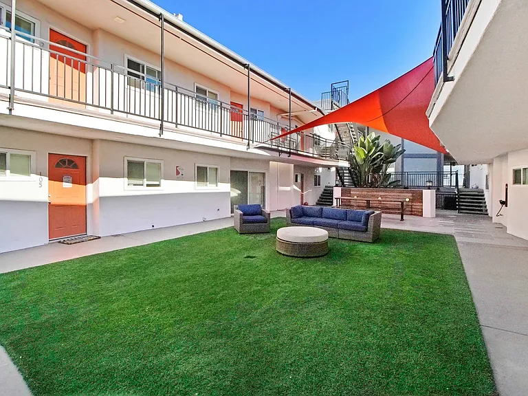 Citra Apartments — Photo 57