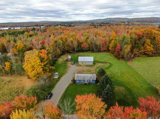 26 Melody Ln, Saint Albans, ME 04971