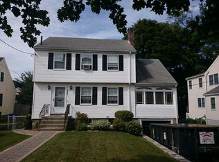 204 Church St, West Roxbury, MA 02132