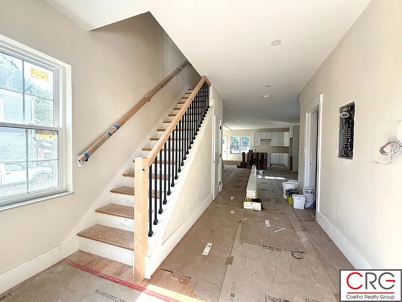 140 Summer St — Photo 1