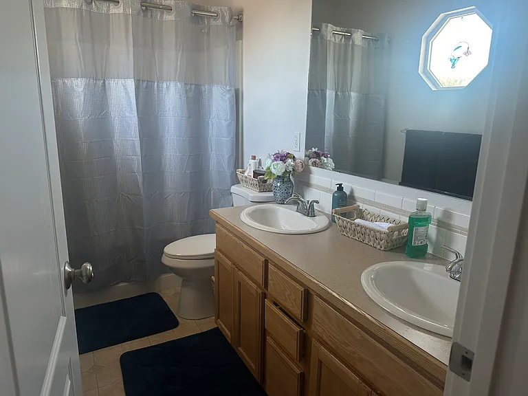 6311 S Solar Way — Photo 3