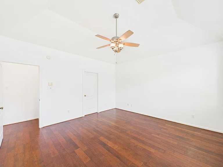 5407 Lake Place Dr — Photo 23