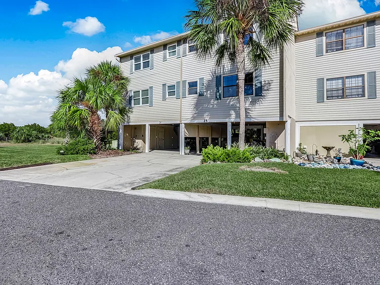 925 Tarpon Ave — Photo 34