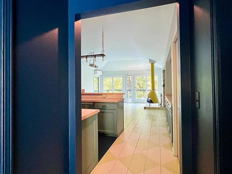 5900 Sylvan Rd — Photo 9