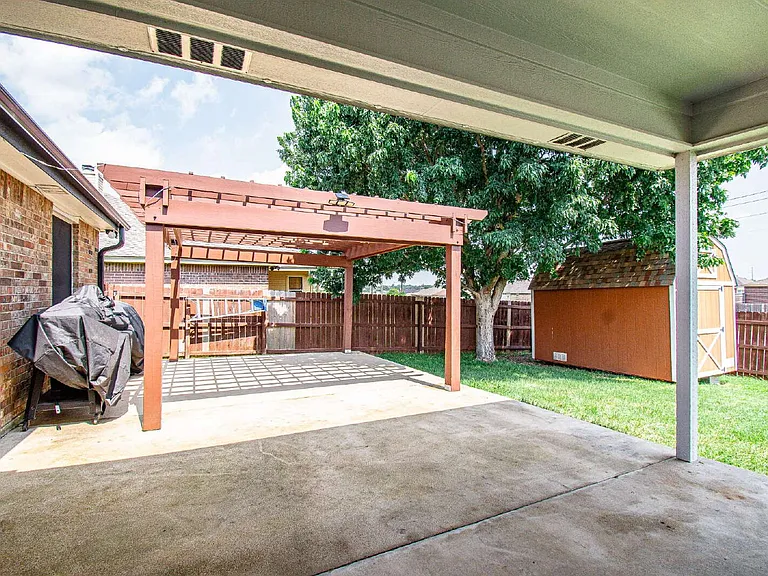 3309 Lorena Dr — Photo 22
