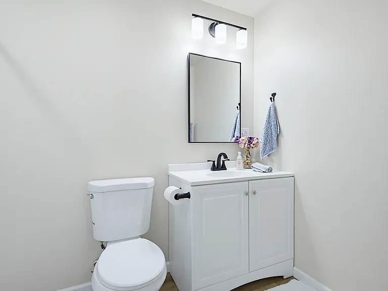 Basement full bath