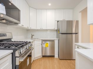 62 Parkside Dr, Suffern, NY
