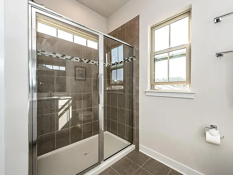 1724 Town Oak Ln — Photo 5