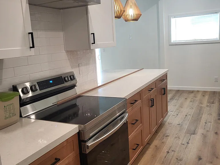 3306 Lockwood Dr — Photo 6