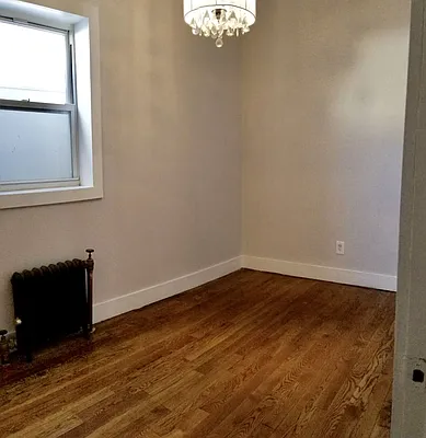 Rented by G2 Realty Group LLC | media 8