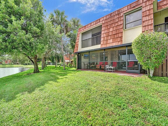 4th image of 1691 S Coral Terrace #1691