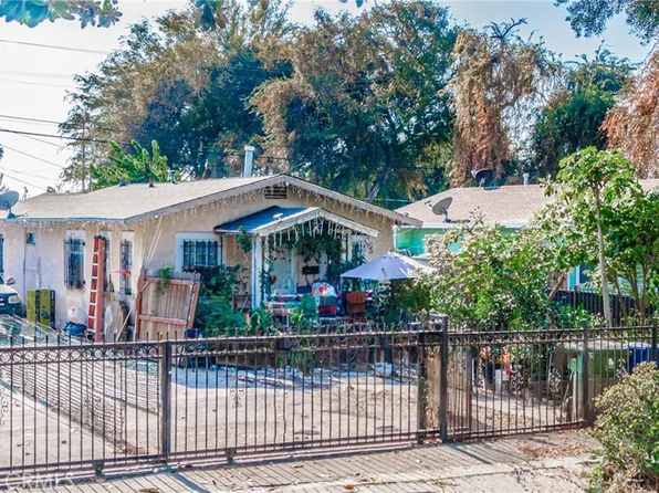 1454 W 69th St, Los Angeles, CA 90047