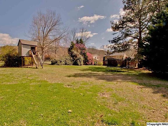 5th image of 10314 Melanie Dr SE