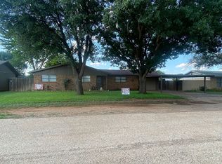105 Parkwood Dr, Bronte, TX 76933