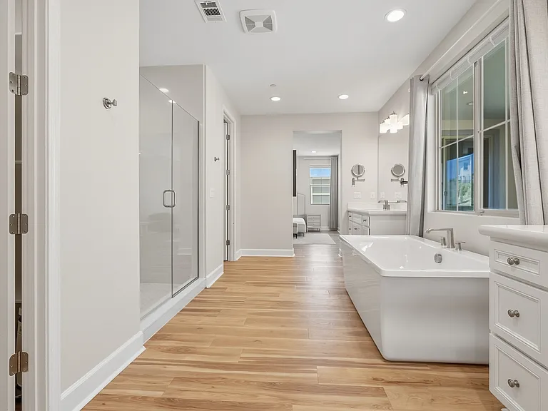 21217 Rockview Ter — Photo 36