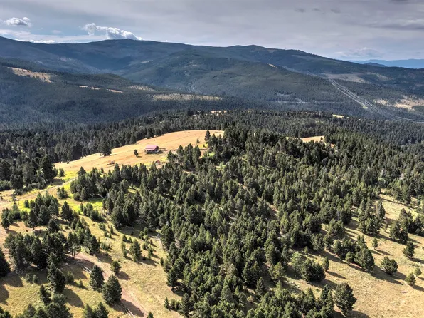 222 Emery Rd, Deer Lodge, MT 59722