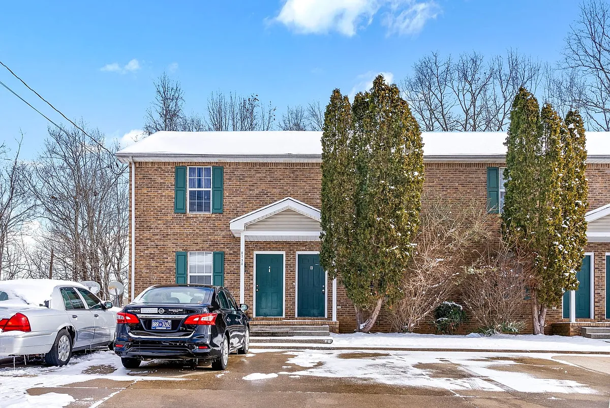 Building Photo - Baltimore Drive - 1701
