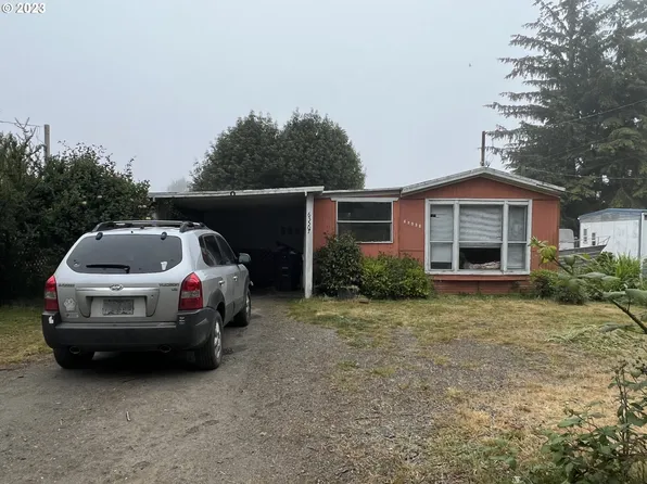 63507 S Jade Rd, Coos Bay, OR 97420