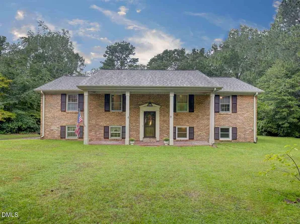 294 Barnes Ave, Lillington, NC 27546