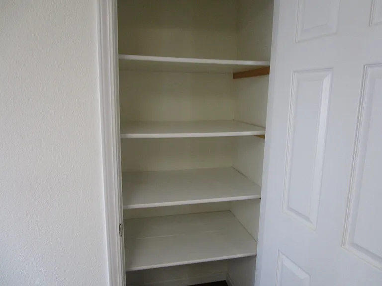 2406 Calder Ct — Photo 8