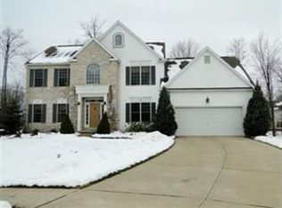 1205 Farmcote Cir, Medina, OH