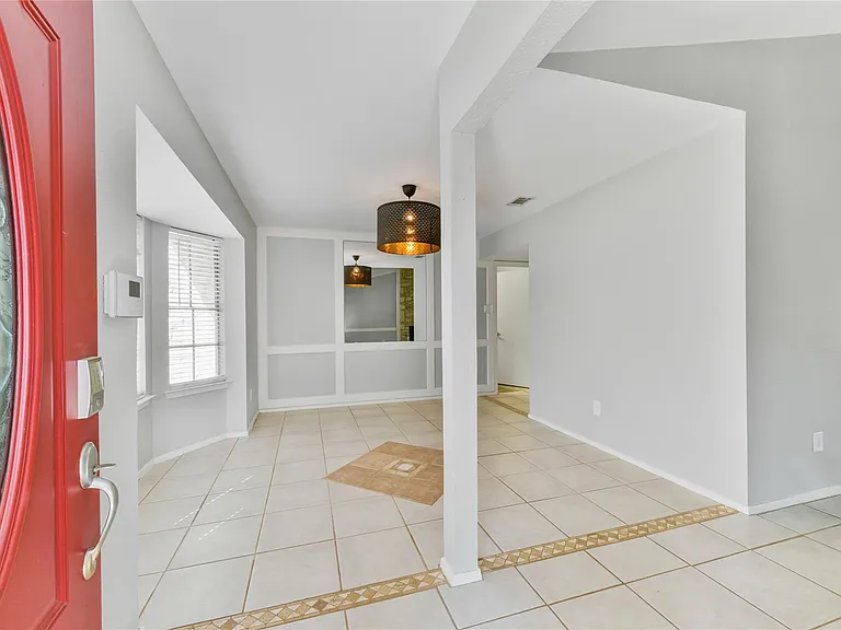 9108 Texas Sun Dr — Photo 2