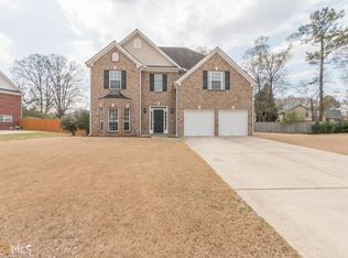3255 Rose Petal Ln, Powder Springs, GA 30127