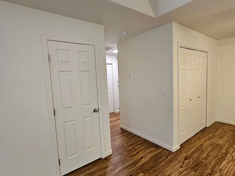 2335-2345 N Vickie Ct — Photo 7
