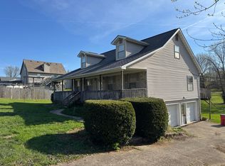 105 Waverly Ln, Frankfort, KY