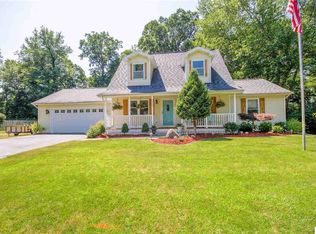 6974 Surrey Ln, Jackson, MI 49201