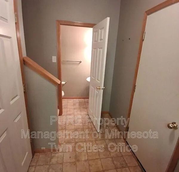 40 River Woods Dr W — Photo 6