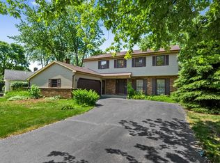 812 Shiloh Cir, Naperville, IL 60540