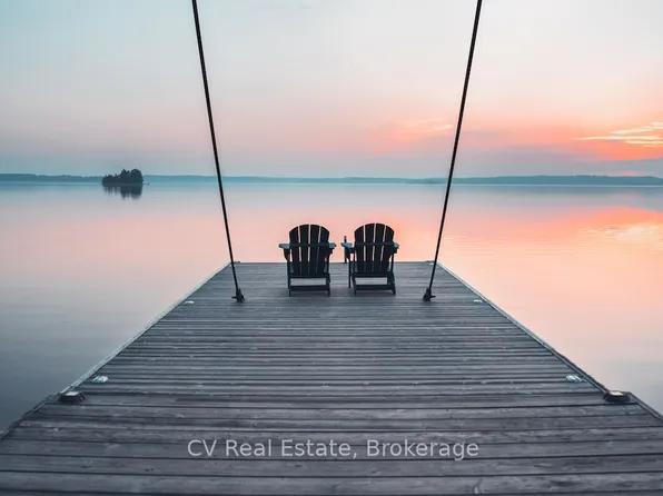 1016 Lawland Heights Rd, Gravenhurst, ON P1P 1R2