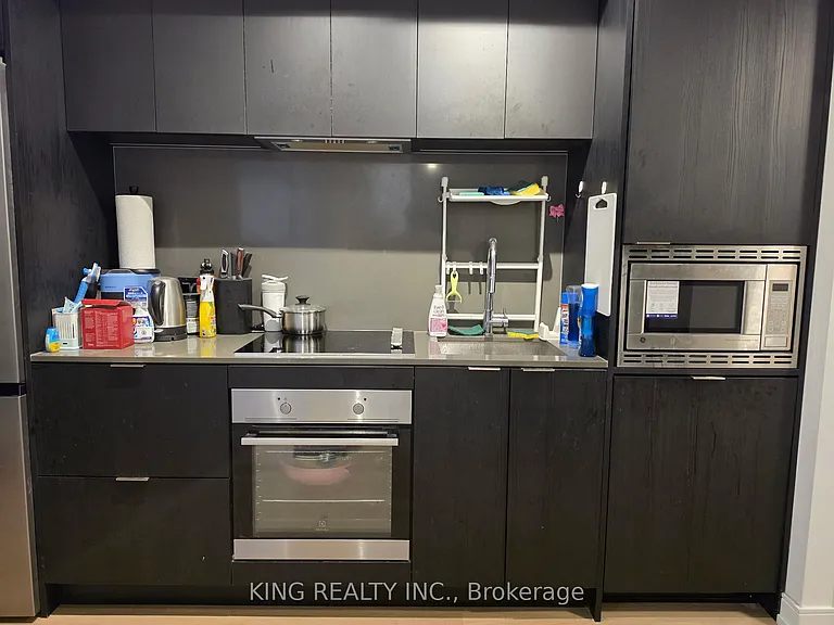 1 Jarvis St #531 — Photo 2