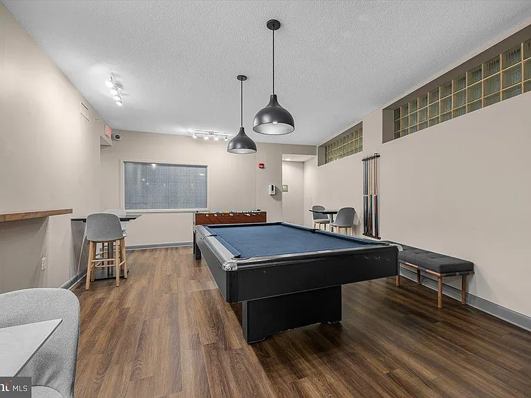 400 Massachusetts Ave NW #820 — Photo 39