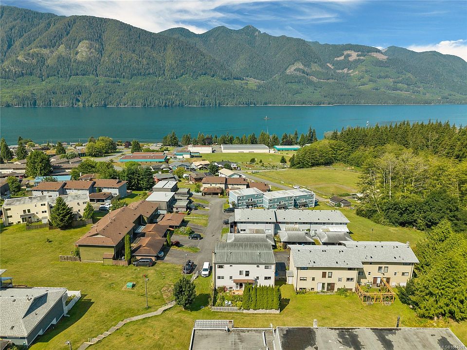 1st image of 81 McKay Cres