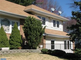 205 Belle Arbor Dr, Cherry Hill, NJ 08034