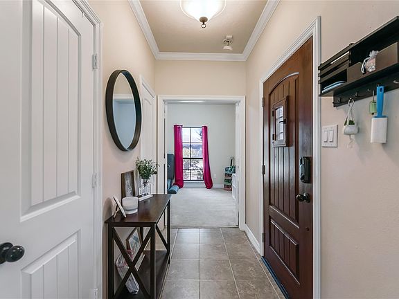 5th image of 25118 Andris Ln