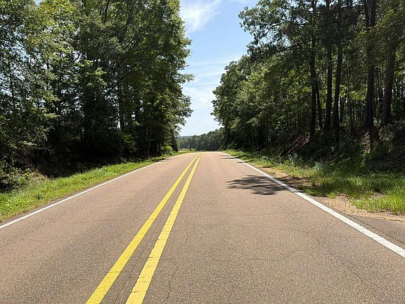 4th image of 3716 Highway 48