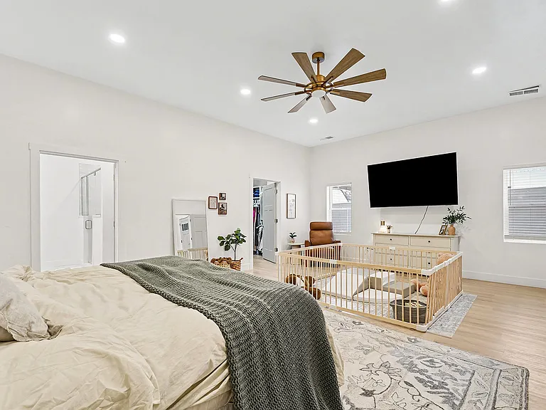 52410 Filbert Rd — Photo 13
