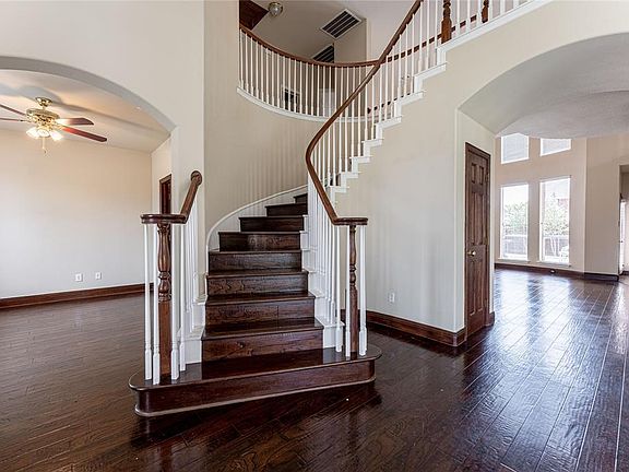 5th image of 1618 Redcedar Dr