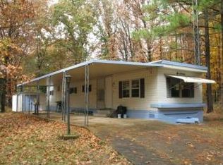 18 Canada Rd, Cherokee Village, AR 72529