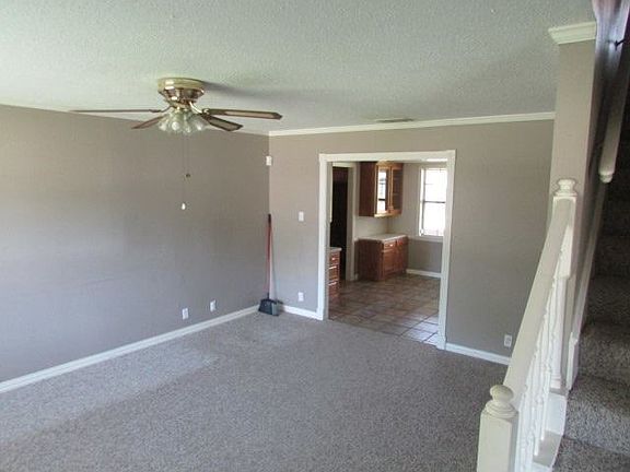 2nd image of 9 Tamar Dr